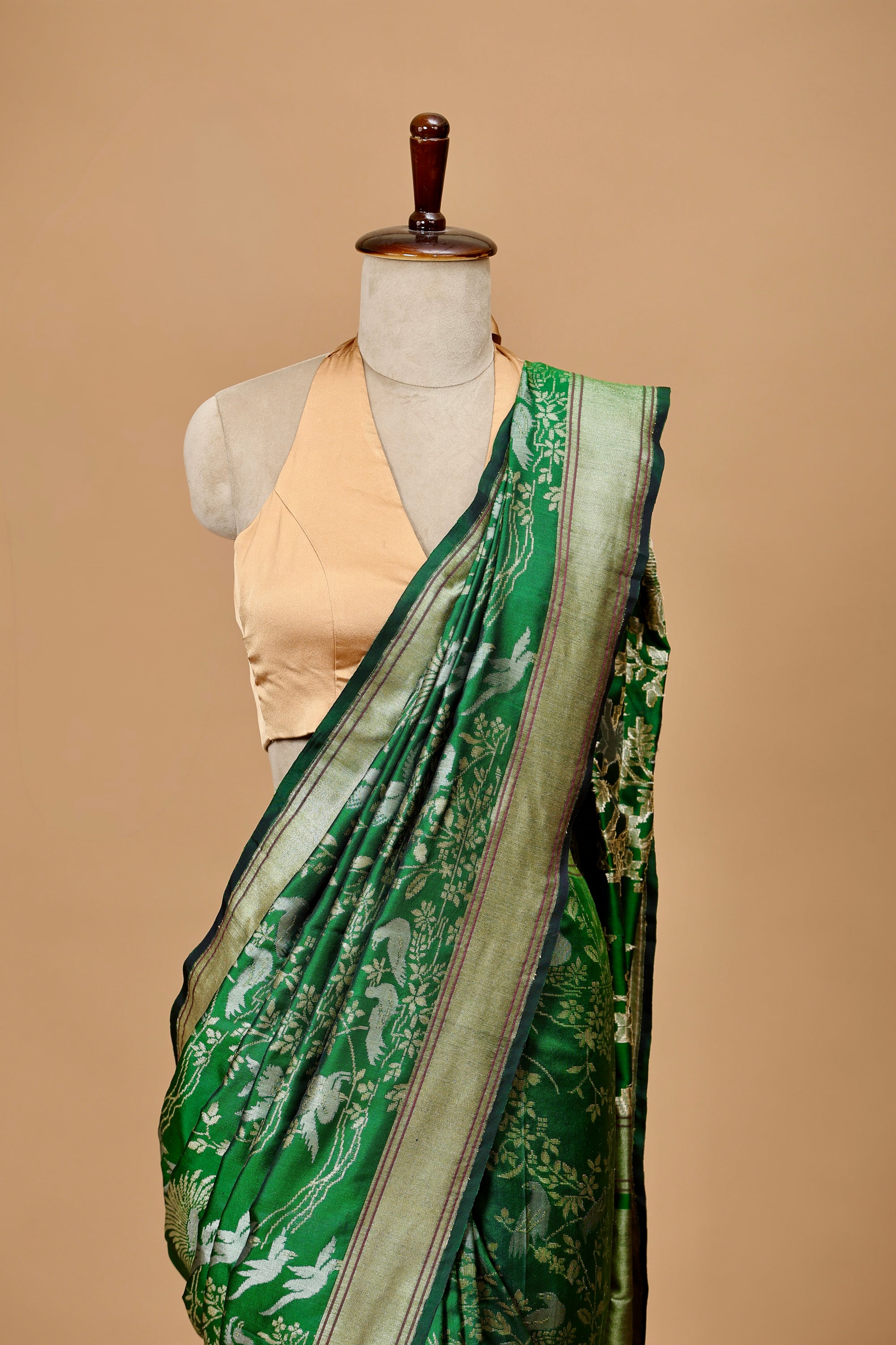 handwoven Emerald Green Silk Jamdani Sari