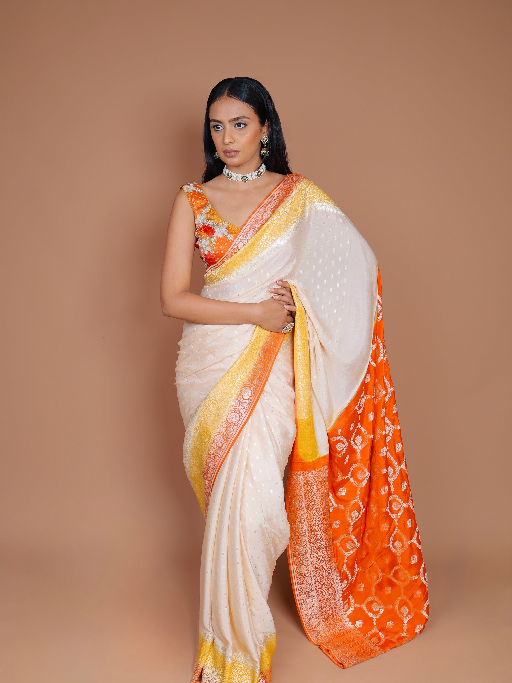 Banarasi Beige Handwoven Crepe Georgette Sari With Contrast Border