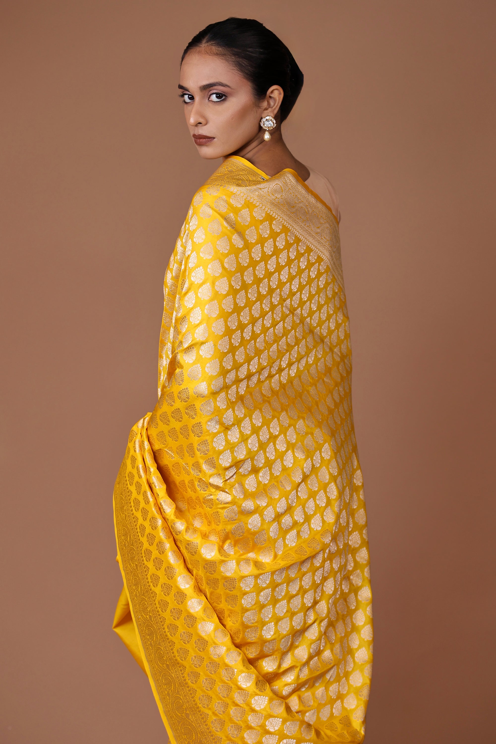 Banarasi Handwoven Alfi Booti Yellow silk sari