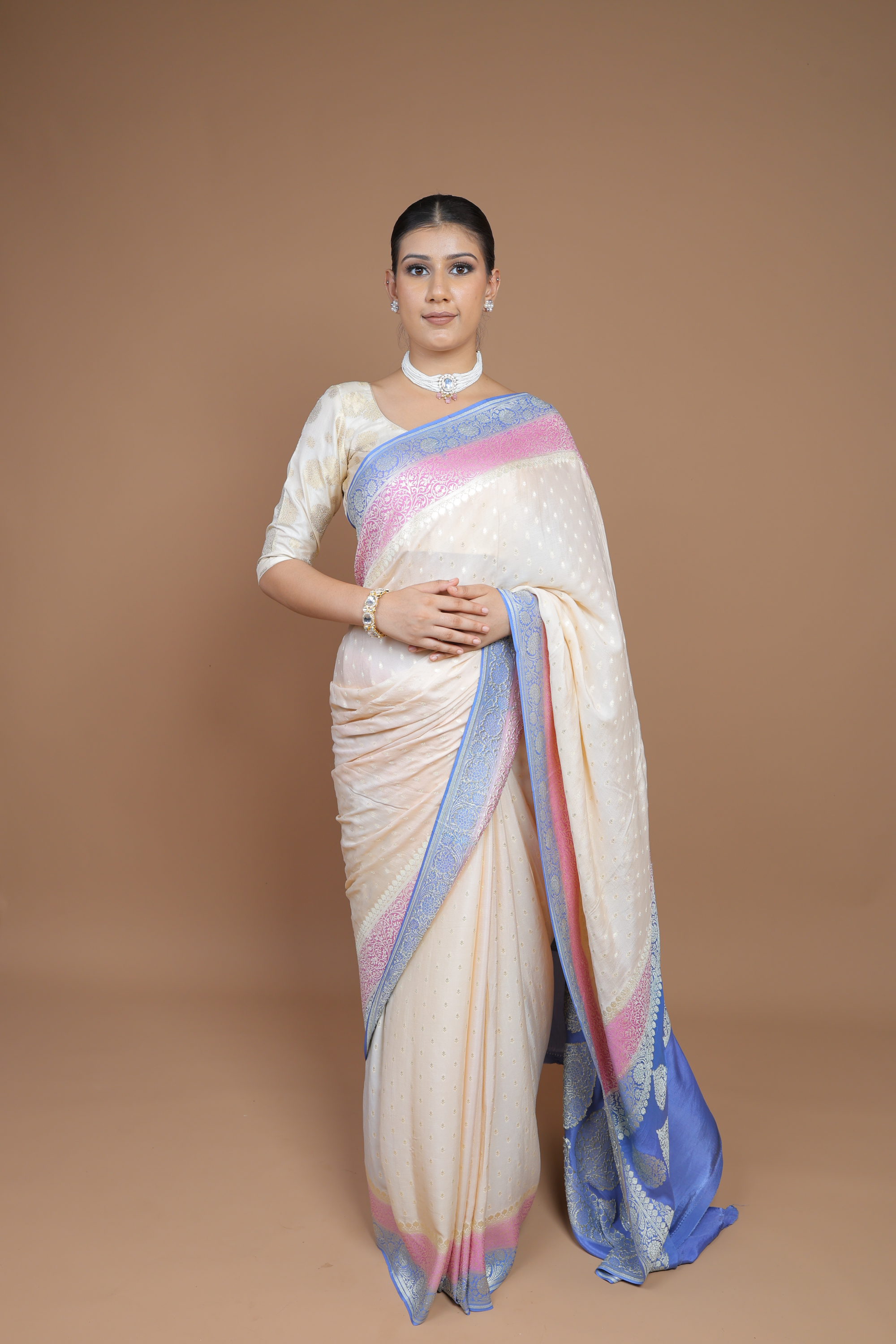 Banarasi Handwoven Crepe Georgette Sari with Contrast Border
