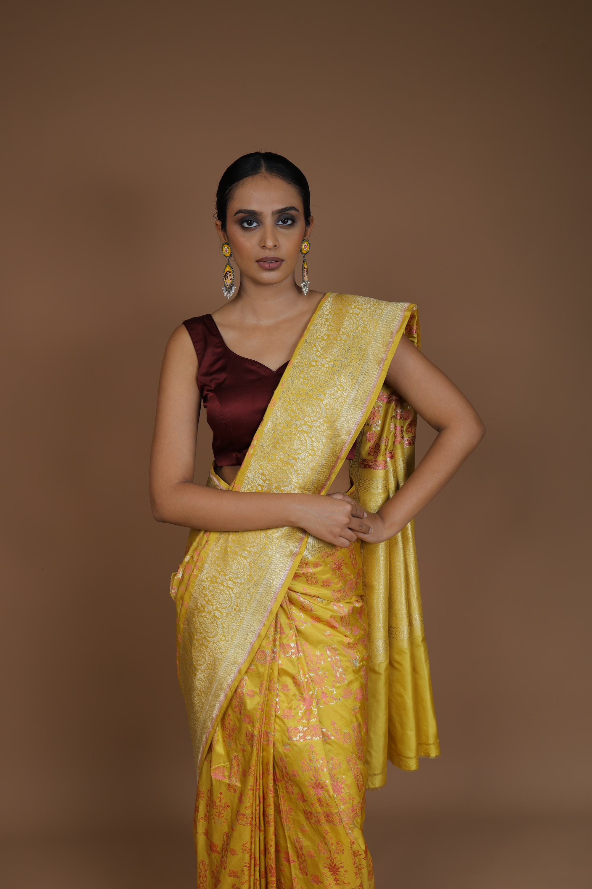 Banarasi Handwoven Silk Sari With Meenakari