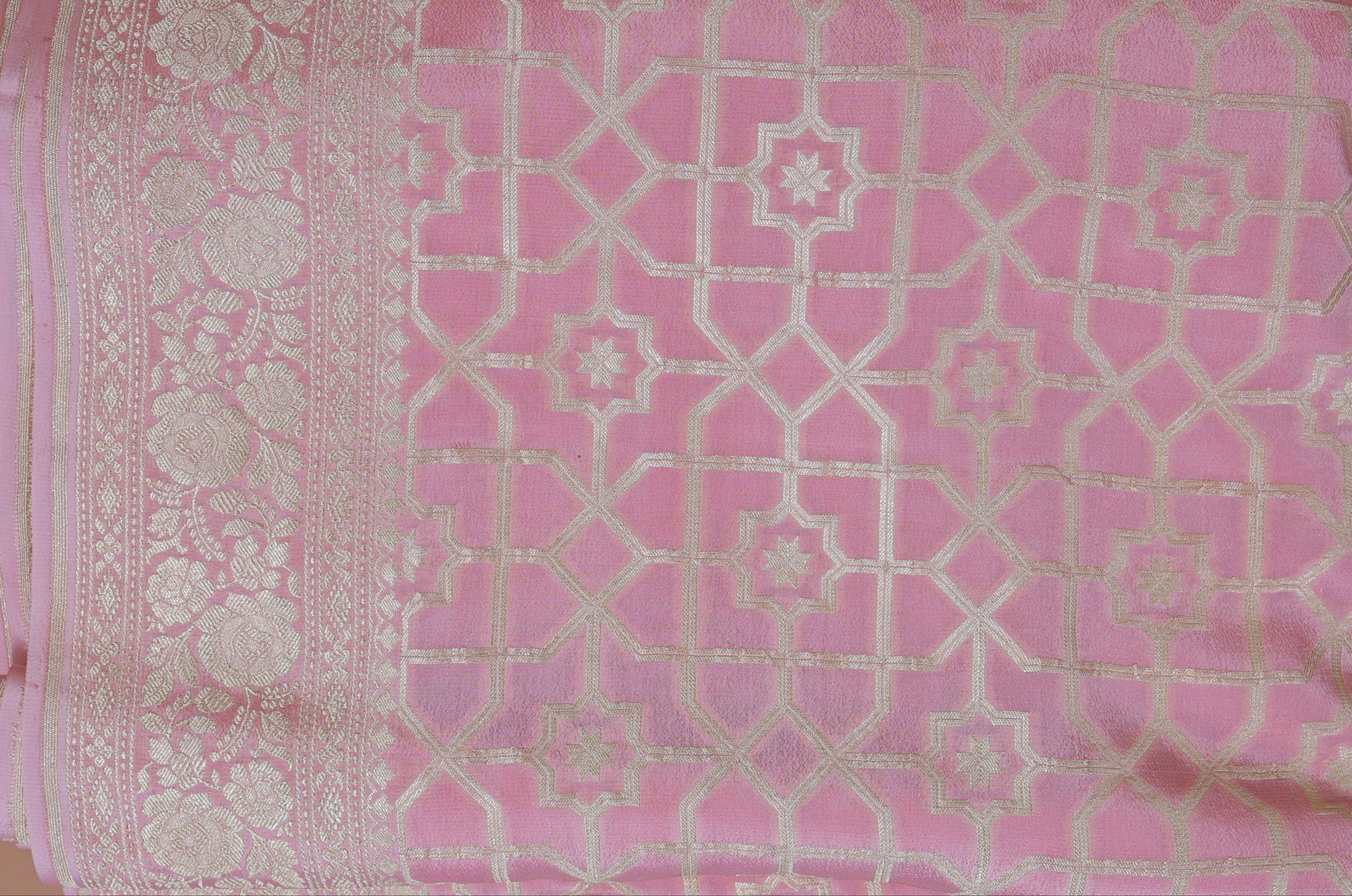 Banarasi Handwoven Crepe Georgette Sari