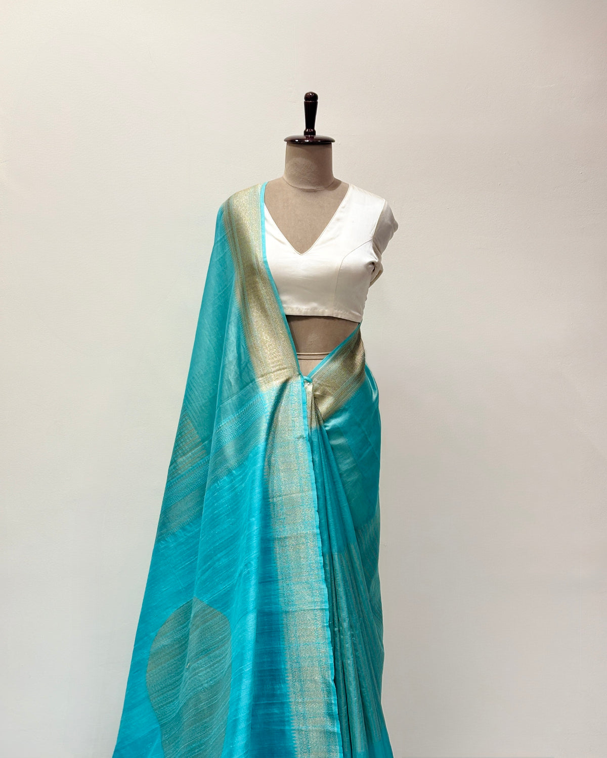 Handwoven tissue & Summer Turquoise Blue Dupon Silk Contemporary saree