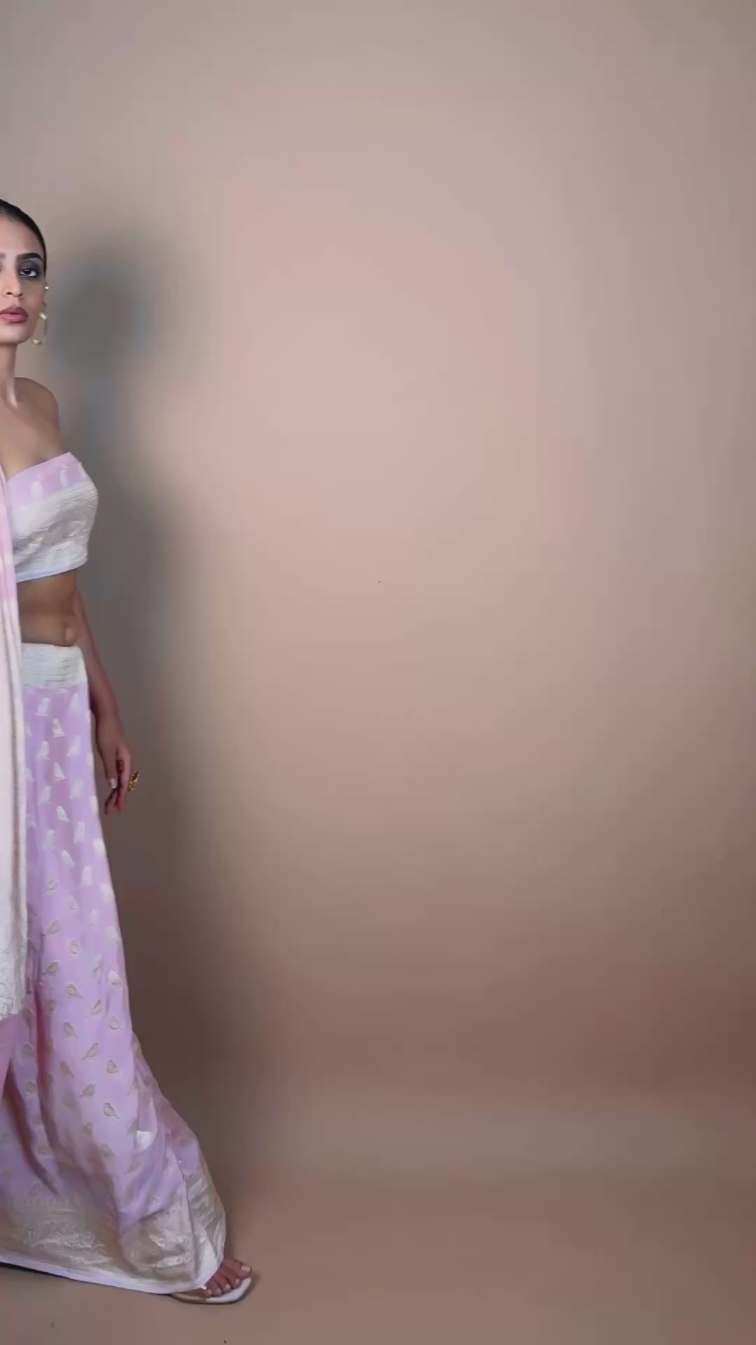 Banarasi Powder Pink Handwoven Crepe Georgette Sari